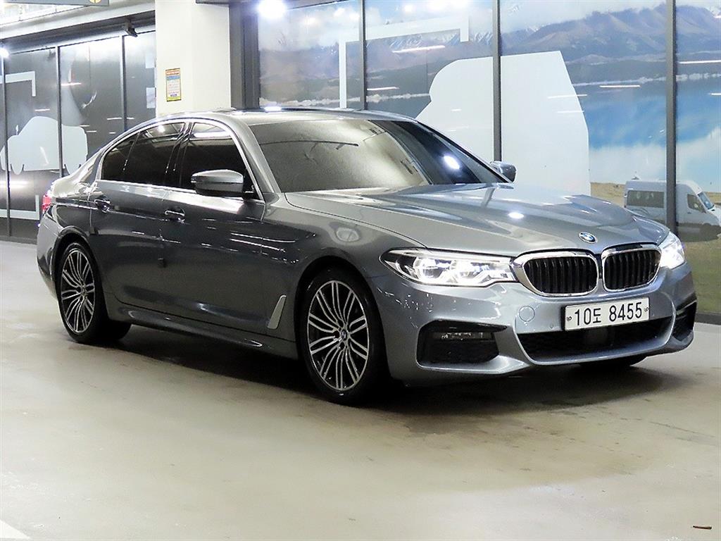 BMW 5 Series 530i Sport Plus