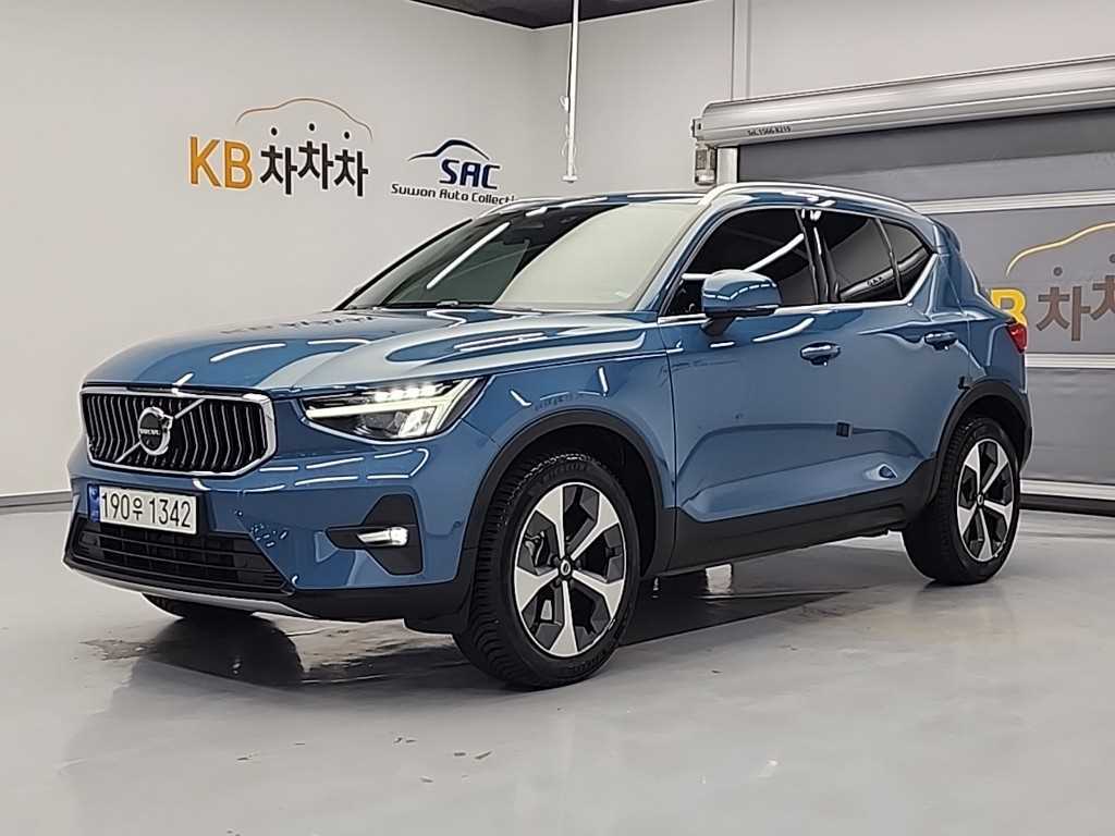 Volvo XC40 2.0 B4 AWD Ultimate Bright