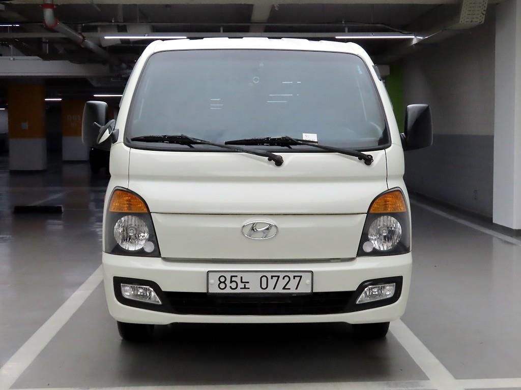 Hyundai Porter II CRDi Super Cab Long Body Smart