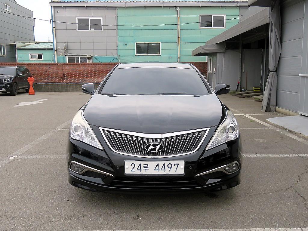 Hyundai Grandeur HG 300 Premium