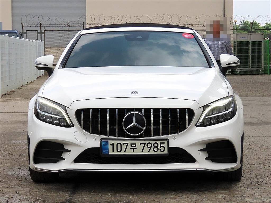 Mercedes-Benz C-Class C200 Kabeuriolre