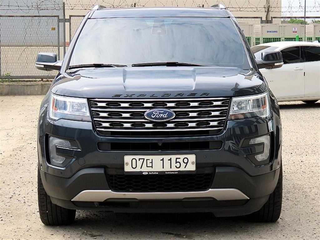 Ford Explorer 2.3 AWD Limited