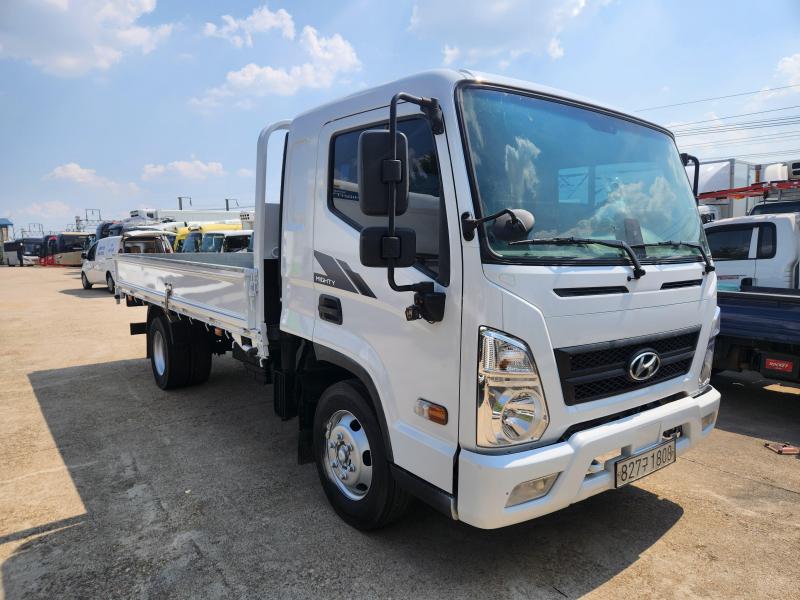 Hyundai Mighty 2.5t Super Cab Long Body