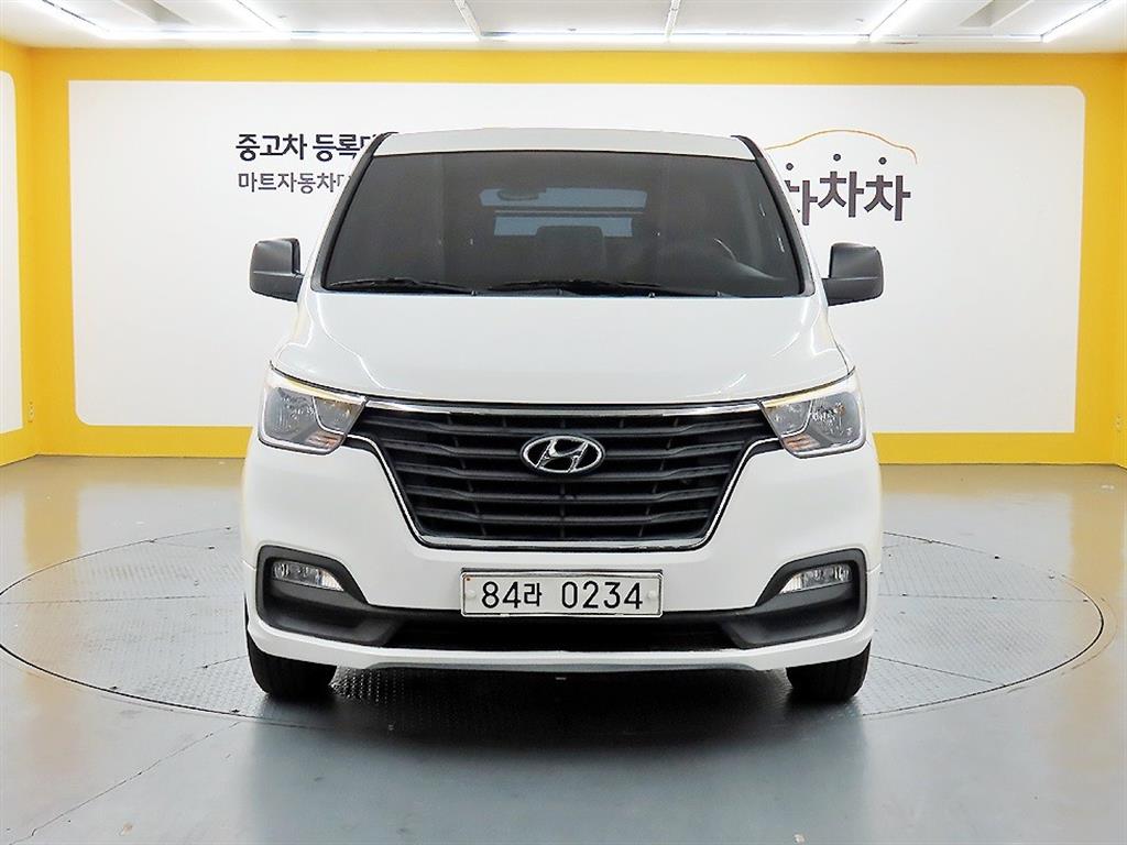현대 Grand Starex 5 seats Van Style