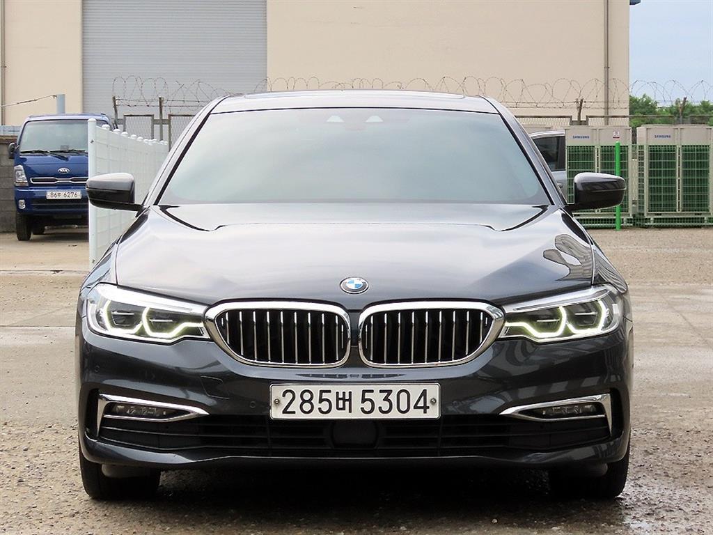 BMW 5 Series 530i Luxury Plus