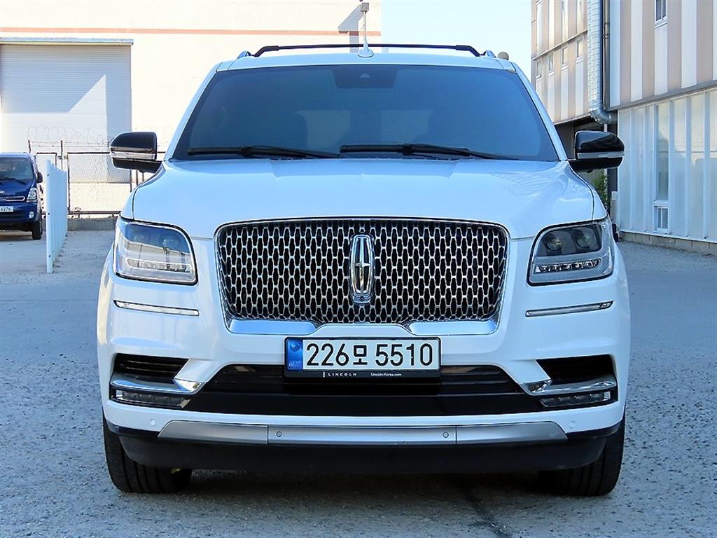 Lincoln Navigator 3.5 V6 AWD Reserve