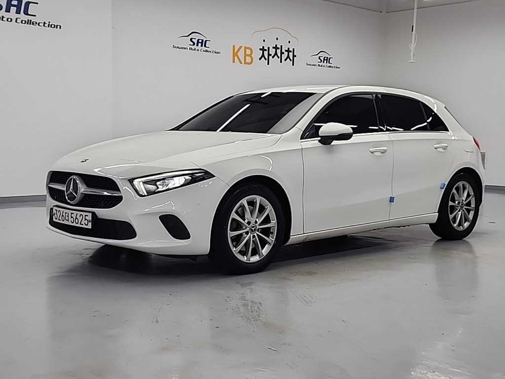 Mercedes-Benz A-Class A220 Haechibaek