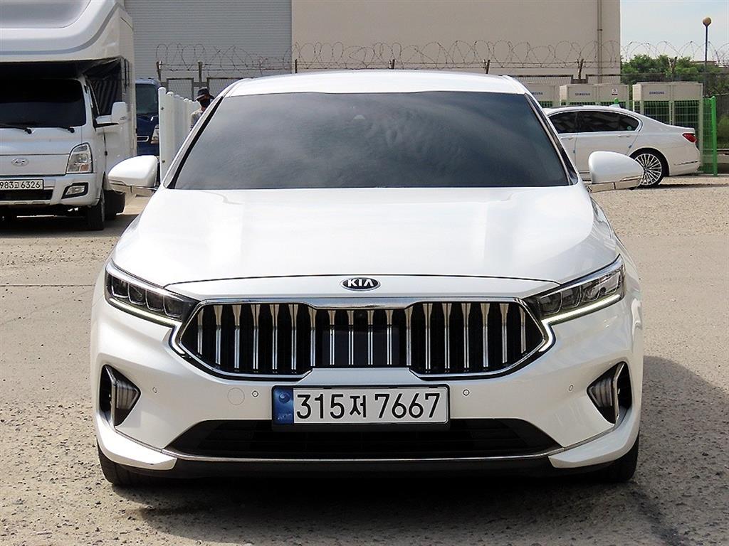 Kia K7 Premier 2.5 GDi Noblesse