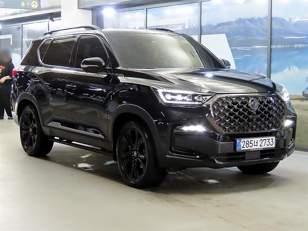 KG모빌리티(쌍용) 렉스턴 2.2 4WD Black
