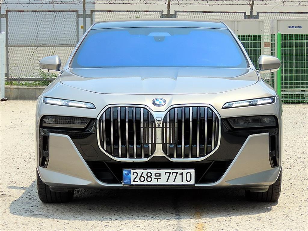 BMW 7시리즈 740d xDrive M Sport
