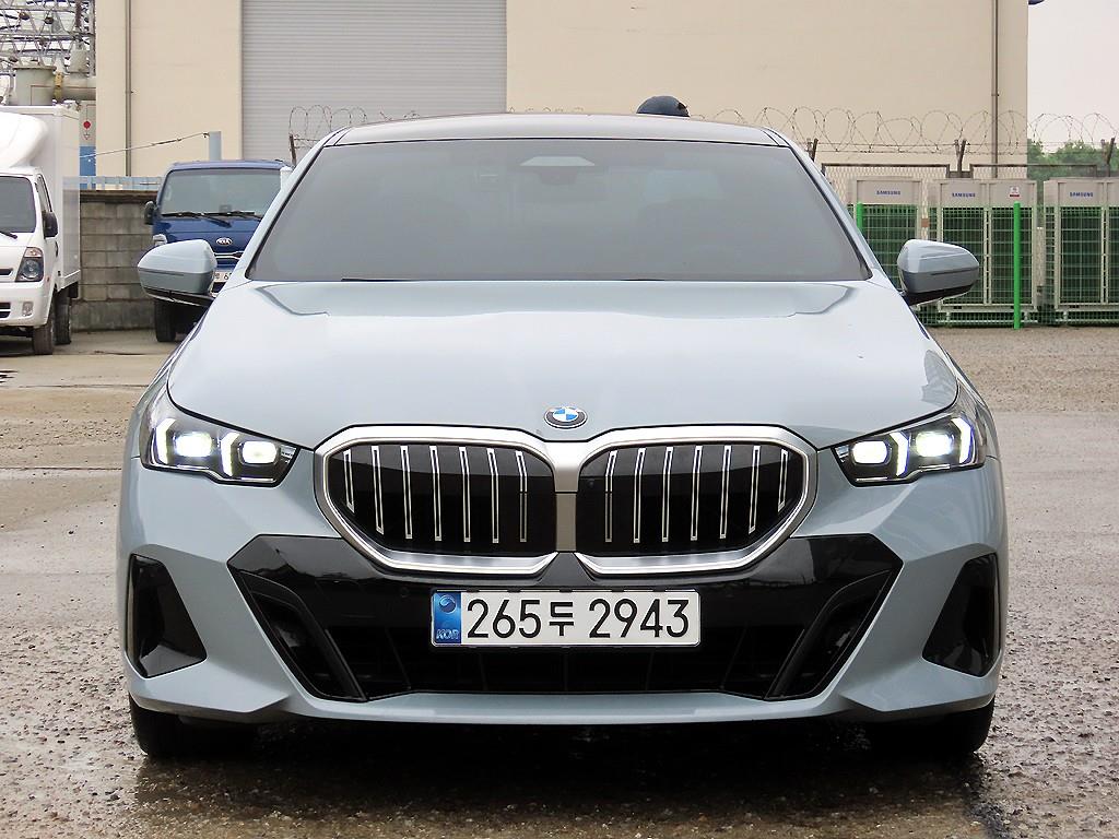 BMW 5시리즈 520i M Sport