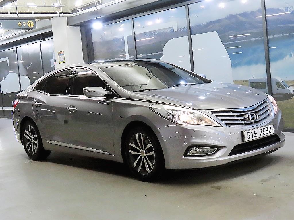 현대 그랜저 HG 240 Luxury