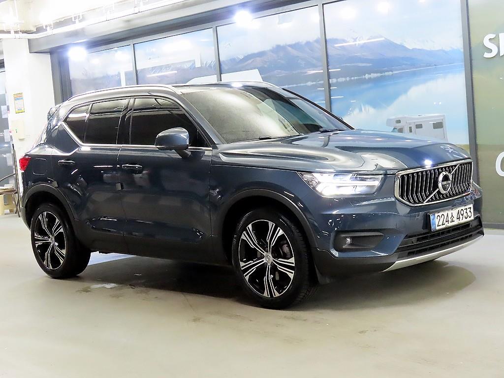 Volvo XC40 2.0 B4 AWD Inseukeuripsyeon