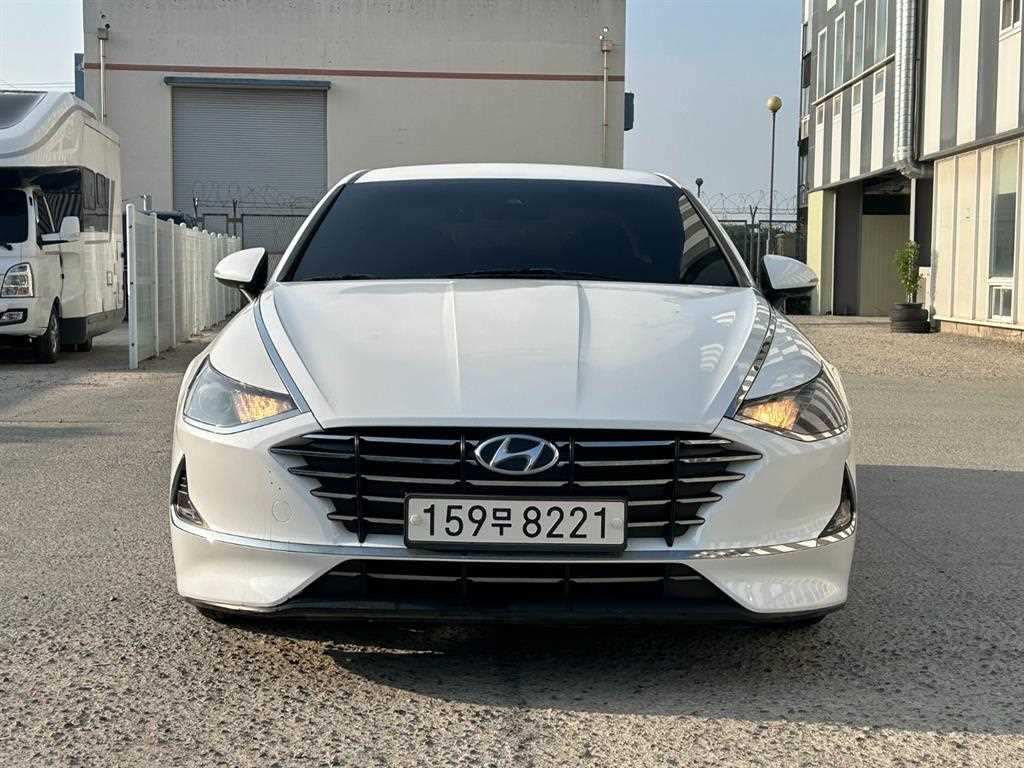 Hyundai Sonata L2.0 Smart