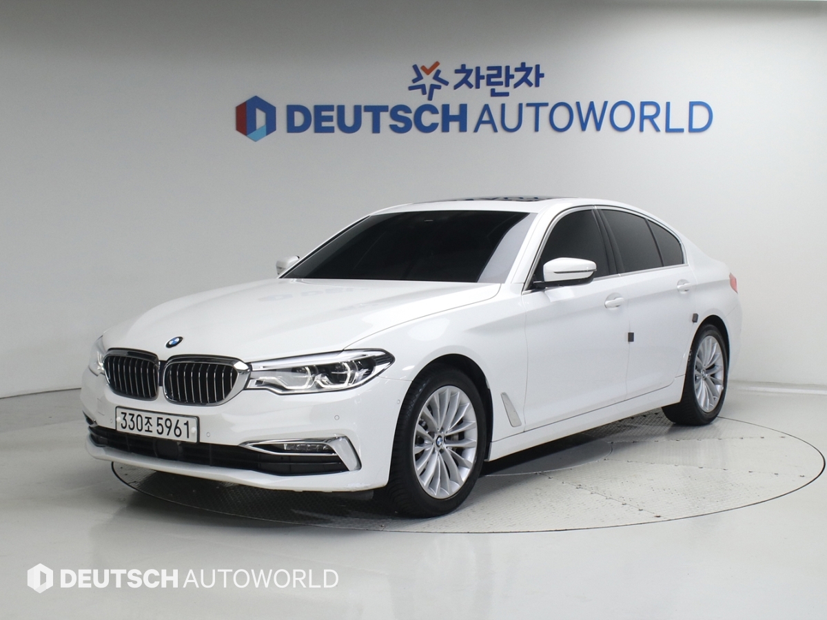 BMW 5 Series 530i xDrive Luxury Plus