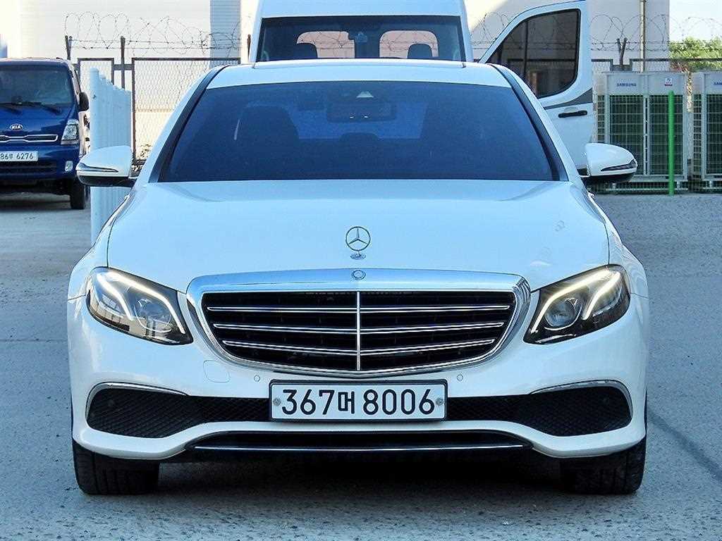 Mercedes-Benz E-Class E220d