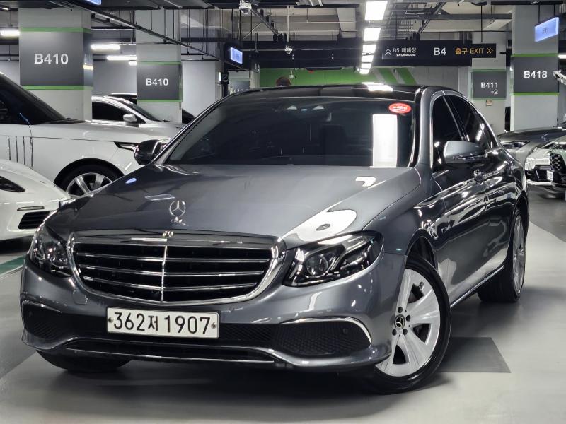 Mercedes-Benz E-Class E300e Exclusive