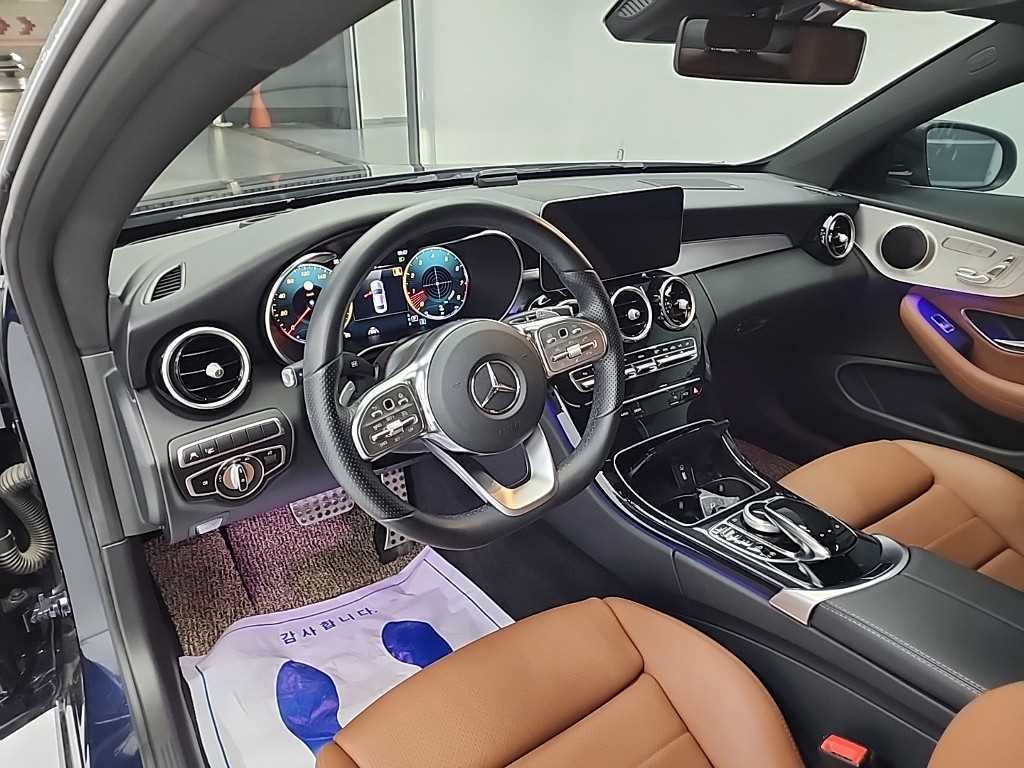 Mercedes-Benz C-Class C200 Coupe