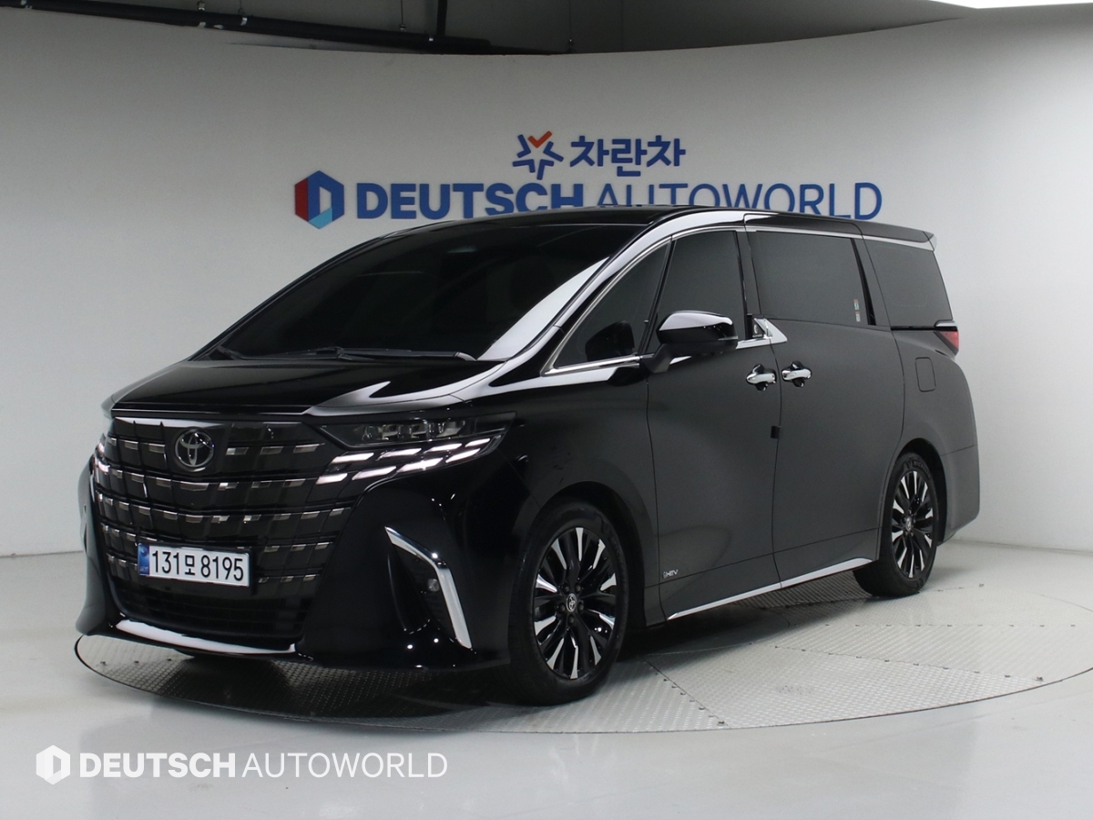 Toyota Alphard 2.5 HEV AWD