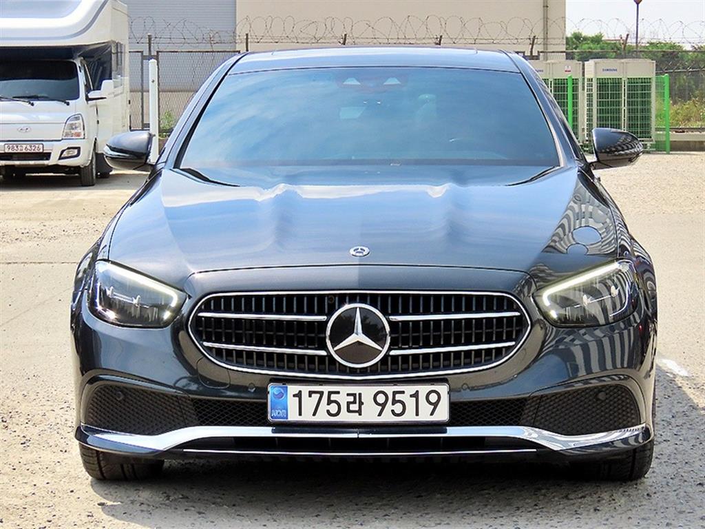 Mercedes-Benz E-Class E250 Avantgarde