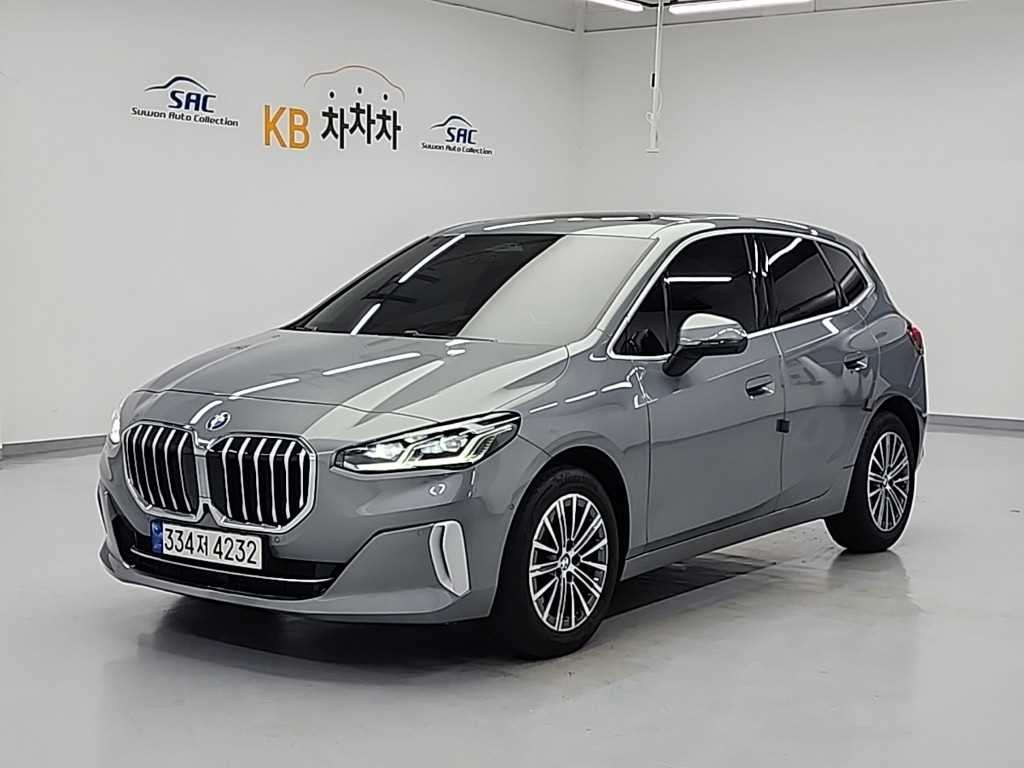 BMW Aektibeutueoreo Active 218d Luxury
