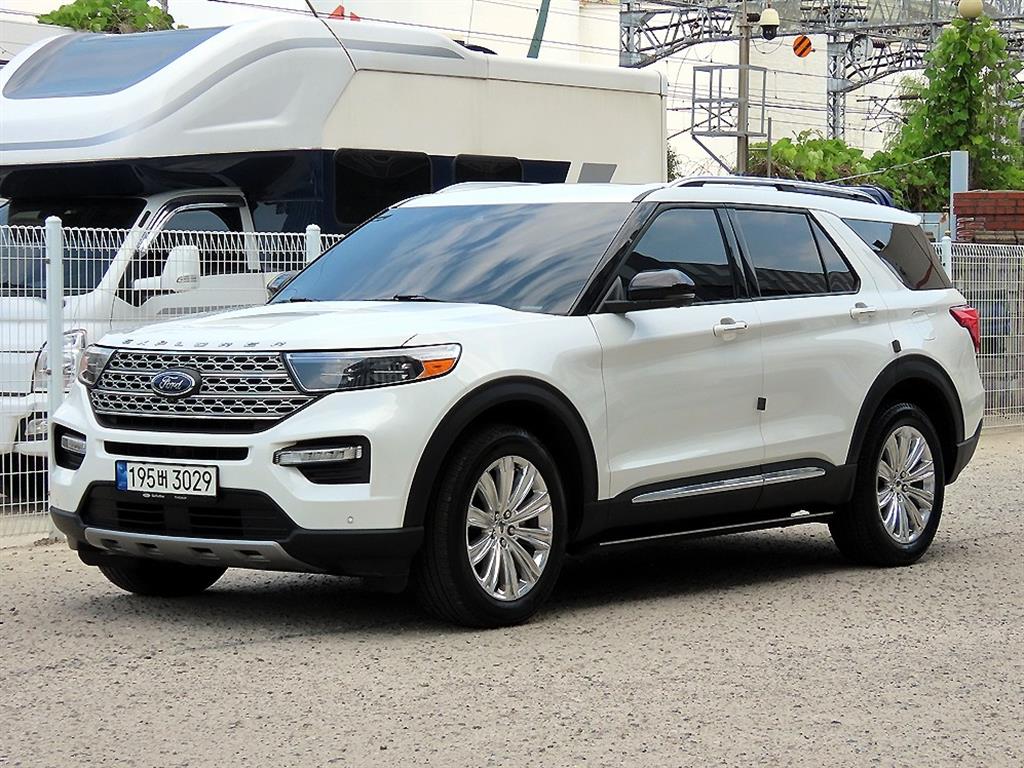 Ford Explorer 3.3 Hybrid AWD