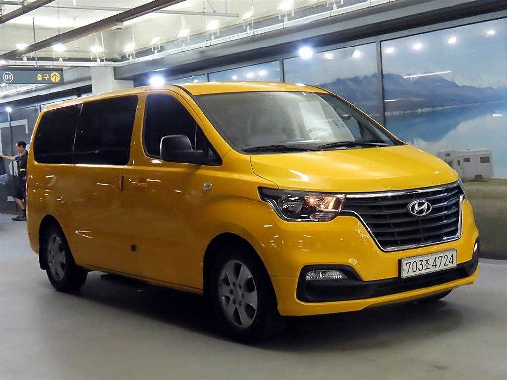 현대 Grand Starex 12 seats Smart