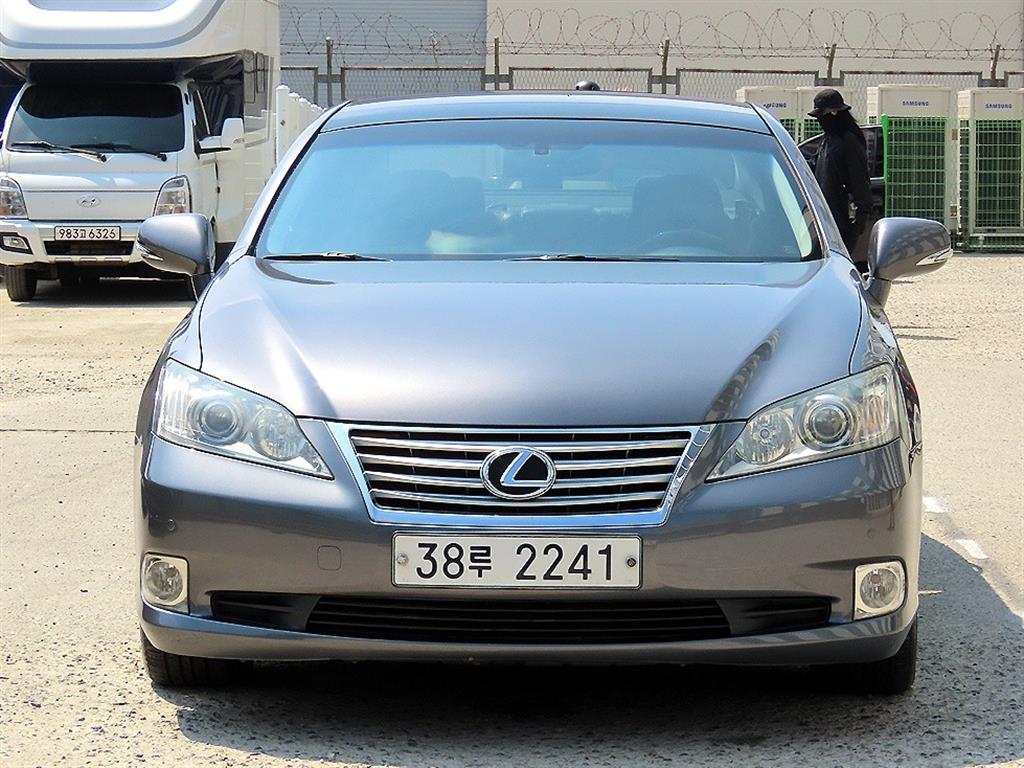 Lexus ES 350 Syuperieo