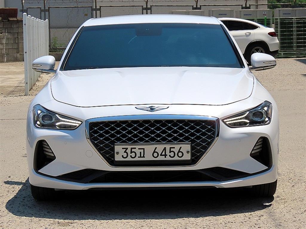 Genesis G70 2.0T Supreme