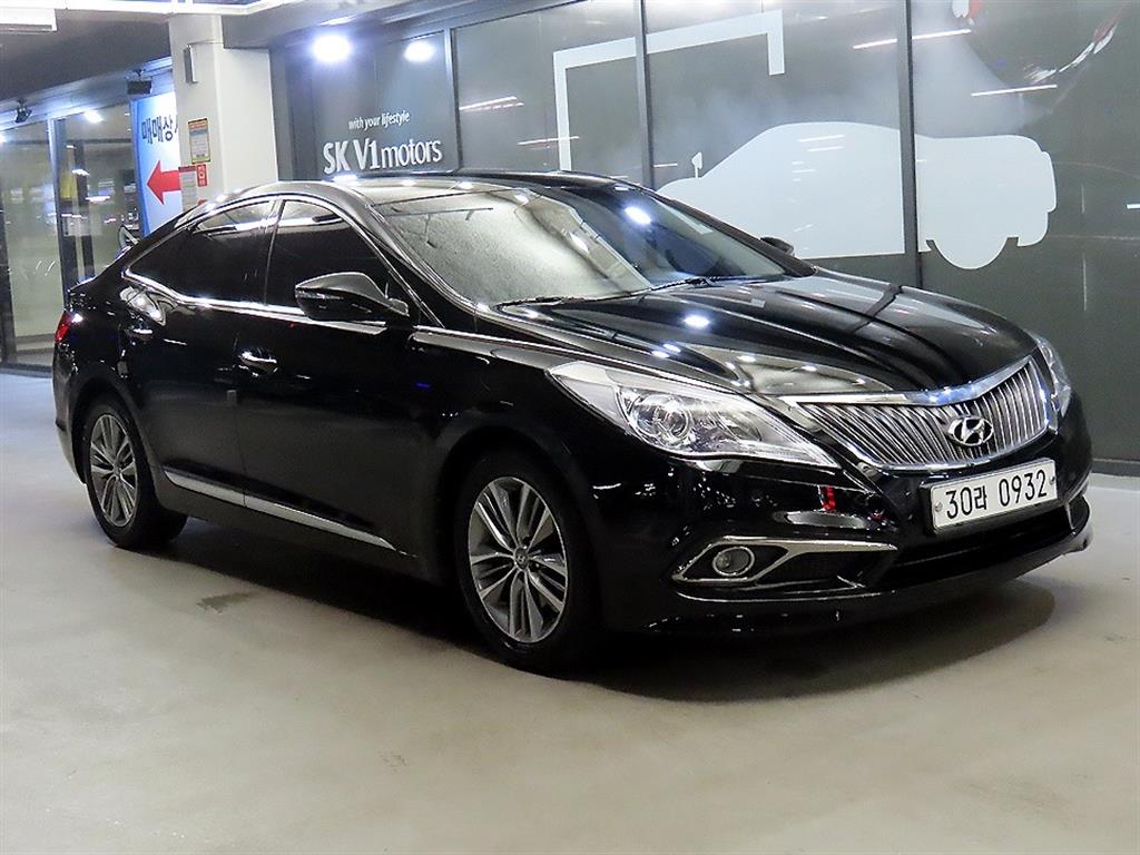 Hyundai Grandeur HG 220 Modern