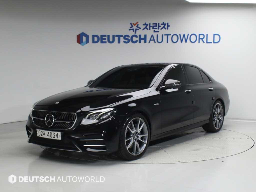 Mercedes-Benz E-Class E43 AMG 4Maetik