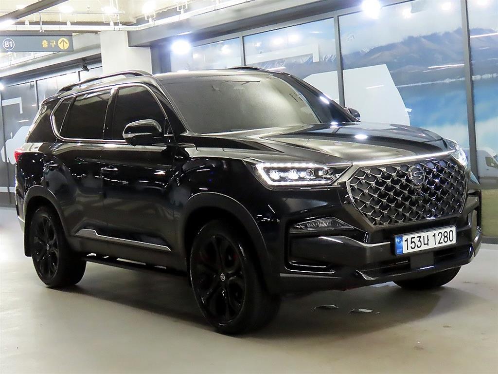 KG모빌리티(쌍용) 렉스턴 2.2 4WD Black
