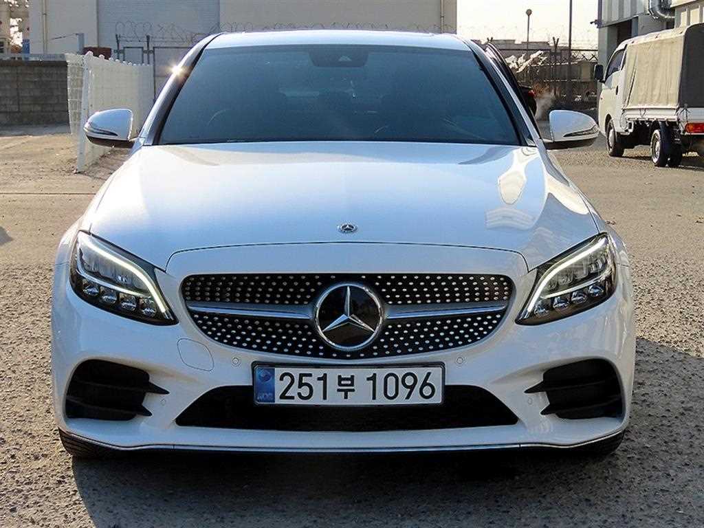 Mercedes-Benz C-Class C220 d 4Maetik AMG Line
