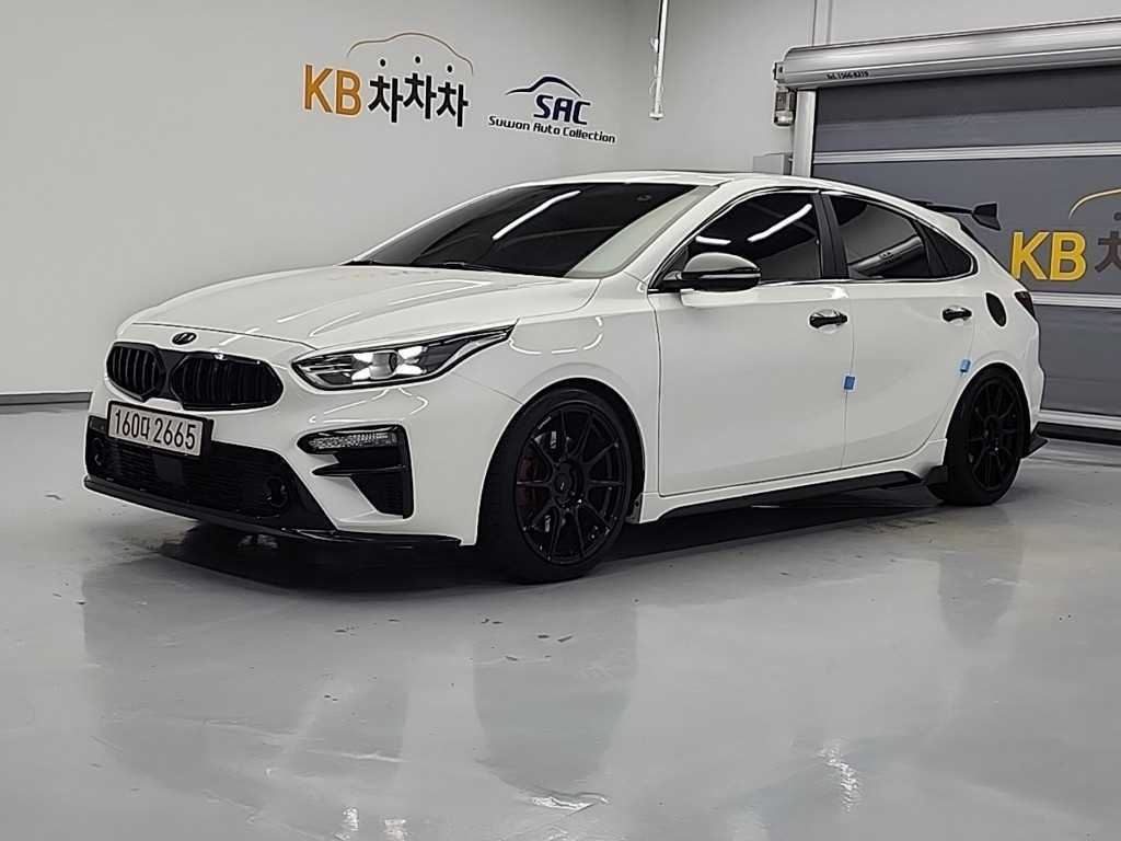 Kia K3 1.6 GT 5 door Signature