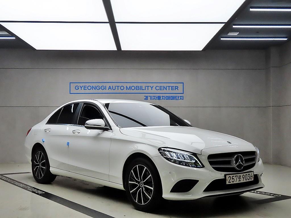 Mercedes-Benz C-Class C200