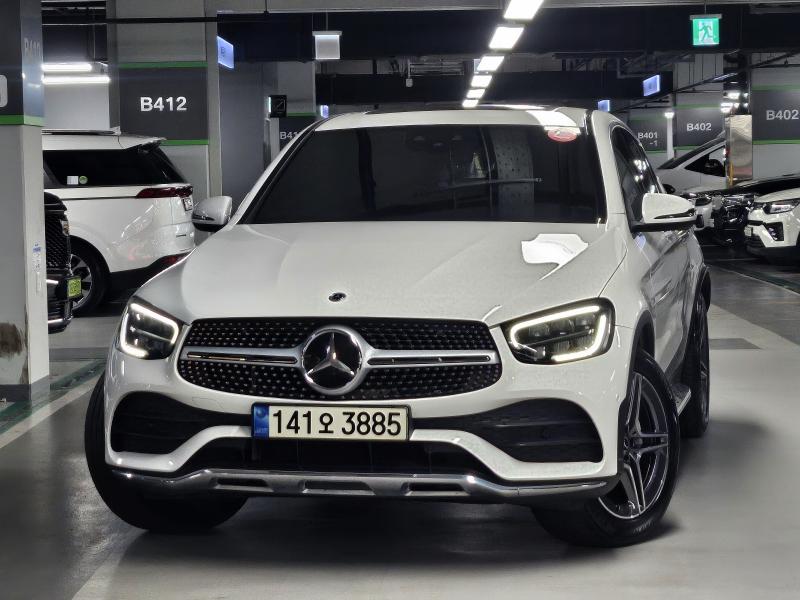 Mercedes-Benz GLC 220d 4Maetik Coupe