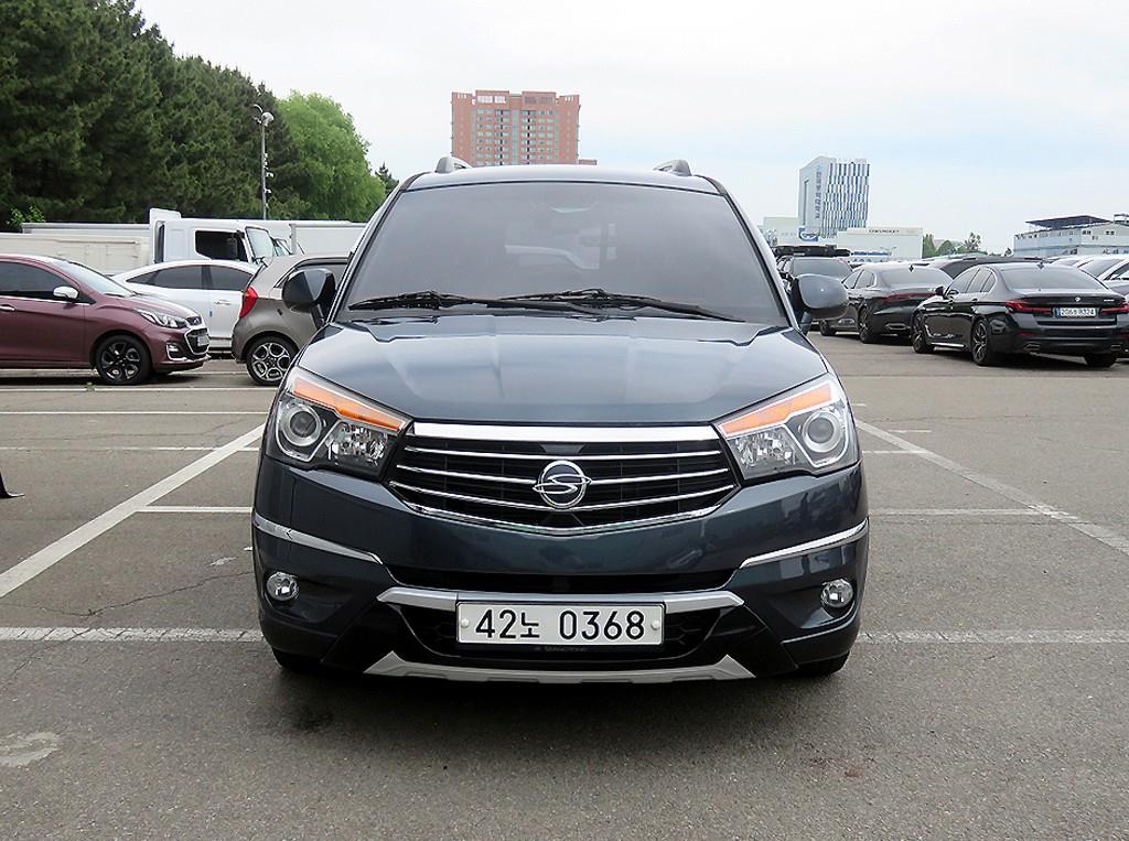 KG모빌리티(쌍용) Korando Turismo 2.2 4WD 9 seats TX Plus