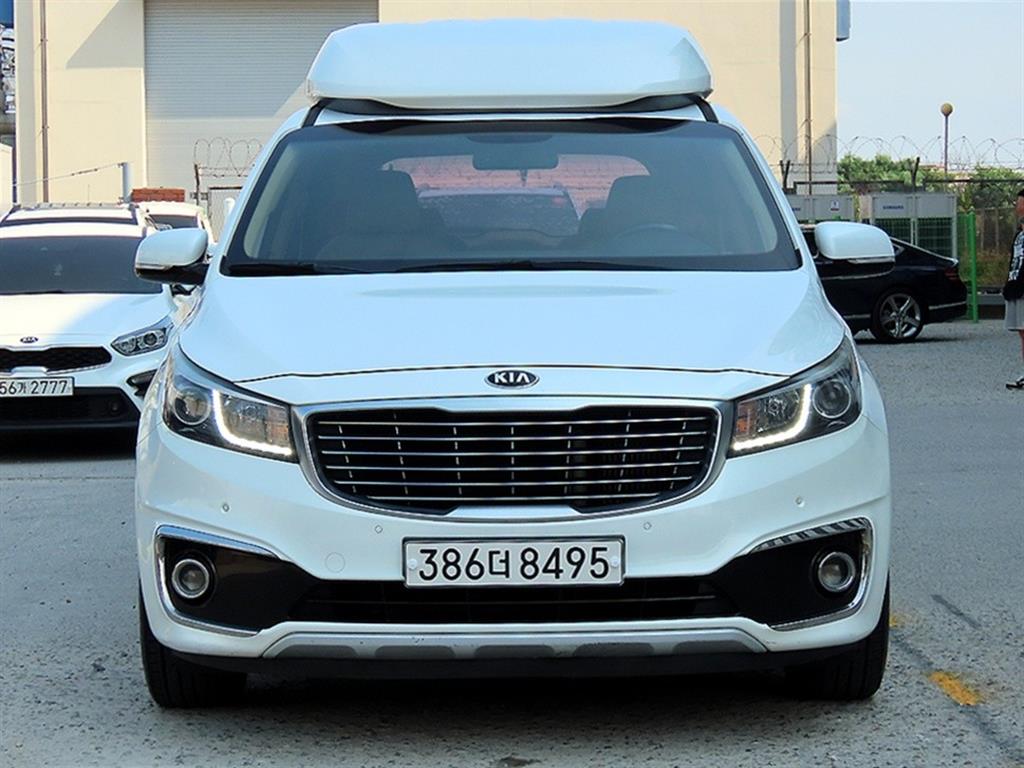 Kia Carnival Hairimujin 9 seats Prestige High Roof