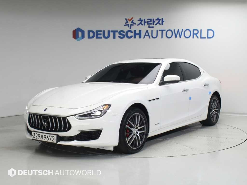 Maserati Ghibli 3.0 Geuranrusso