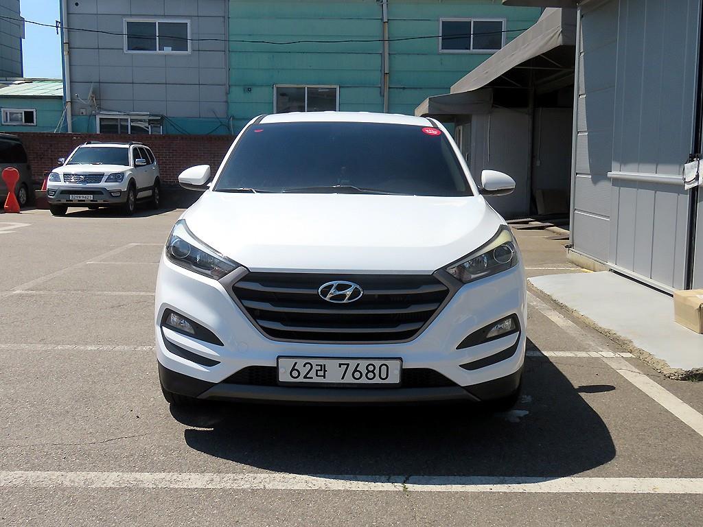 현대 투싼 R2.0 2WD Style