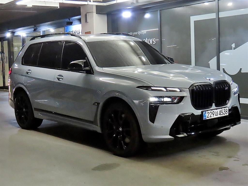 BMW X7 M60i xDrive M Sport Pro