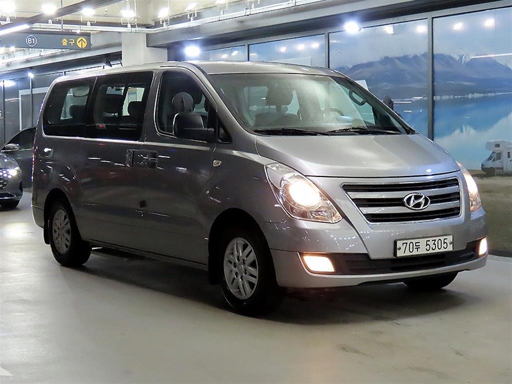 현대 Grand Starex 11 seats Smart