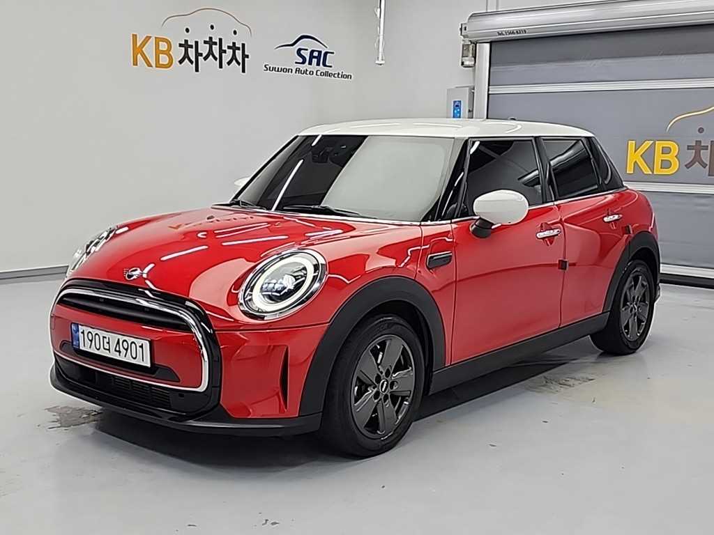 MINI Cooper 5 door 1.5 T1