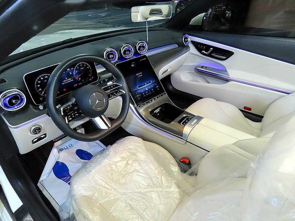 Mercedes-Benz CLE CLE 200 Kabeuriolre
