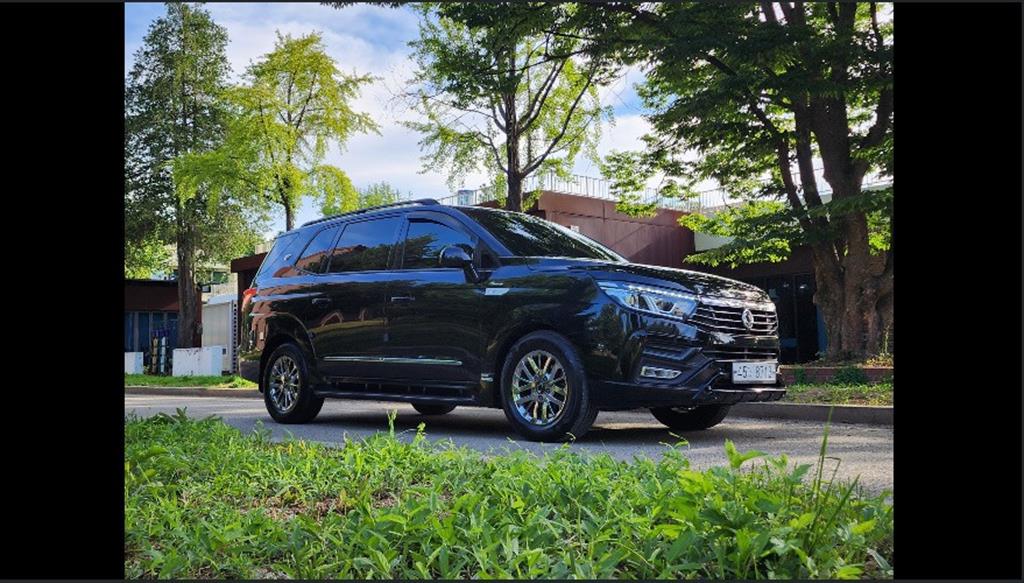 KG모빌리티(쌍용) Korando Turismo 2.2 9 seats 4WD Extreme Sport Edition