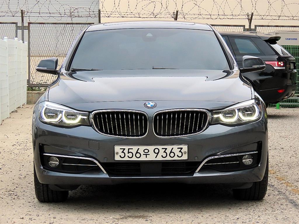BMW 3 Series Granturismo GT 320d Luxury Line