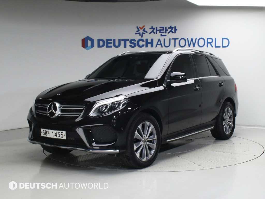 Mercedes-Benz GLE 350d 4Maetik