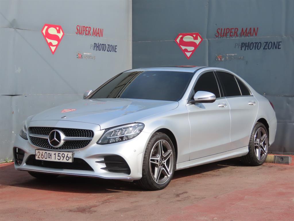 Mercedes-Benz C-Class C200 AMG Line