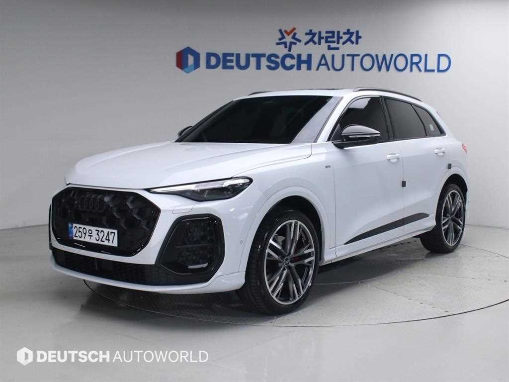 Audi Q5 45 TFSI Quattro S Line Black Edition