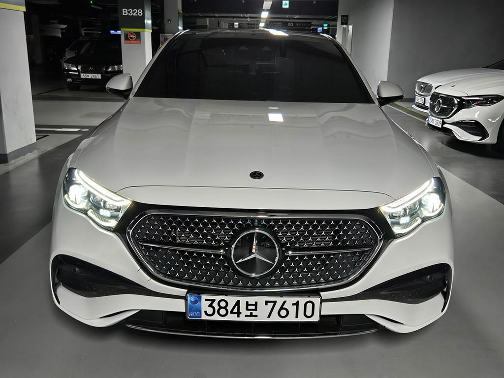 Mercedes-Benz E-Class E300 4Maetik AMG Line